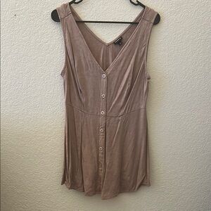 Women's Sleeveless Button-Down Top - Pink